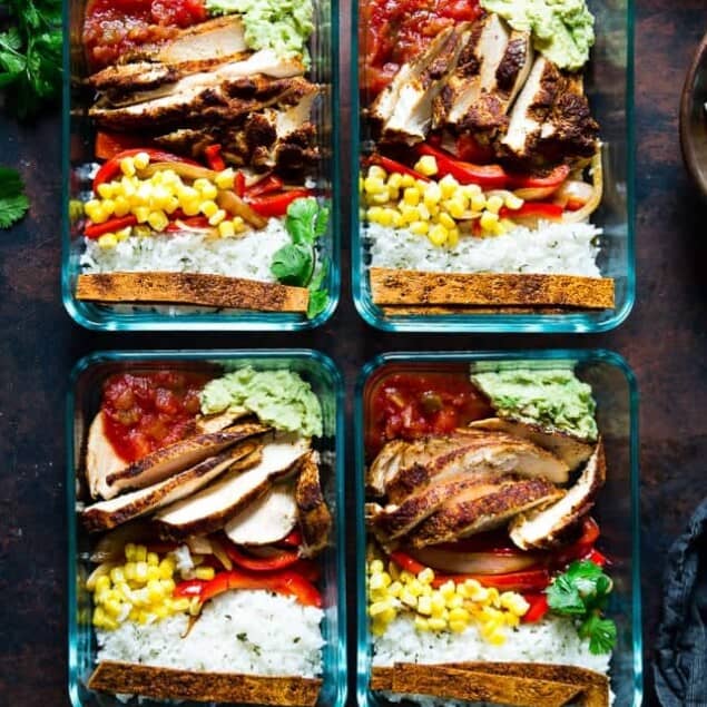 Meal Prep Chicken Burrito Bowls - This healthy, gluten free chicken burrito bowl recipe can be made ahead of time, so it's ready to go for busy days. It's an easy, dairy-free delicious desk lunch option! | Foodfaithfitness.com | @FoodFaithFit